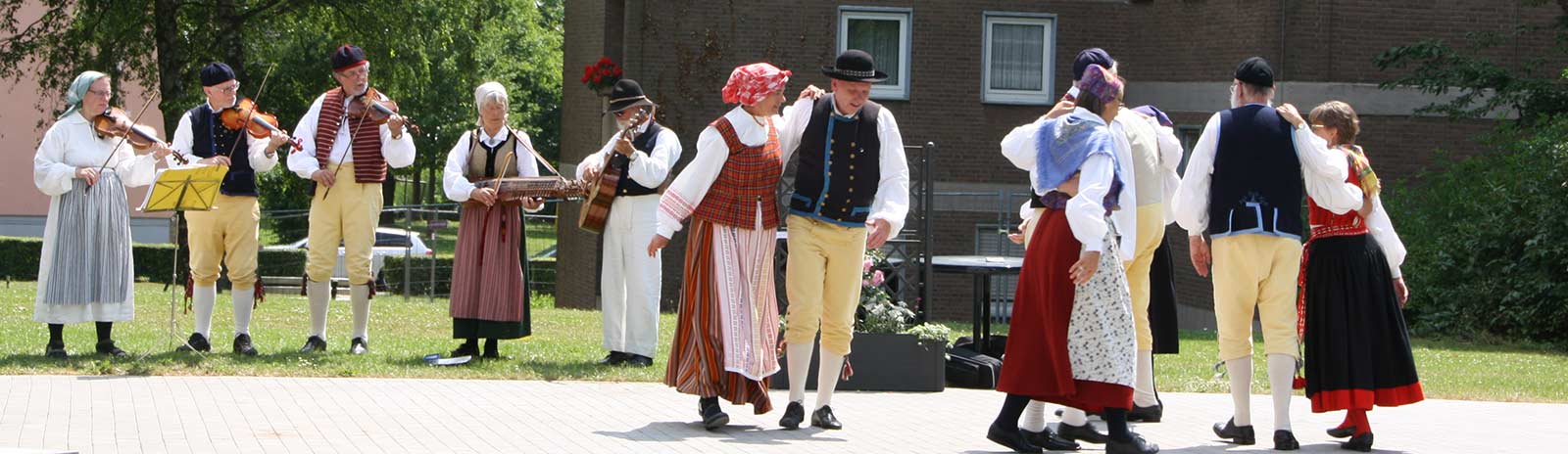 20180707_Eifelhaus_Schwedische-Folklor_slider